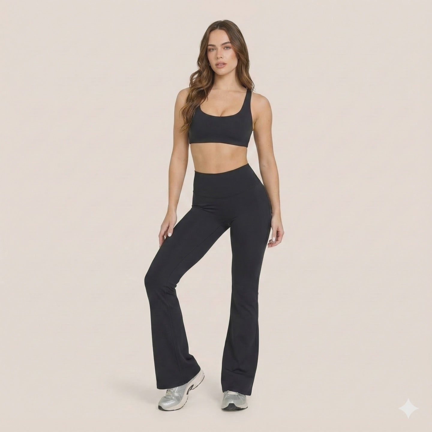 EveryMove™ V-Flared Legging