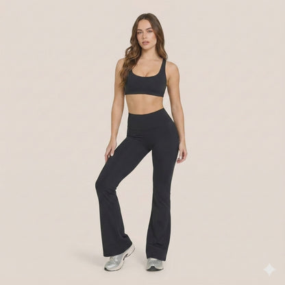 EveryMove™ V-Flared Legging