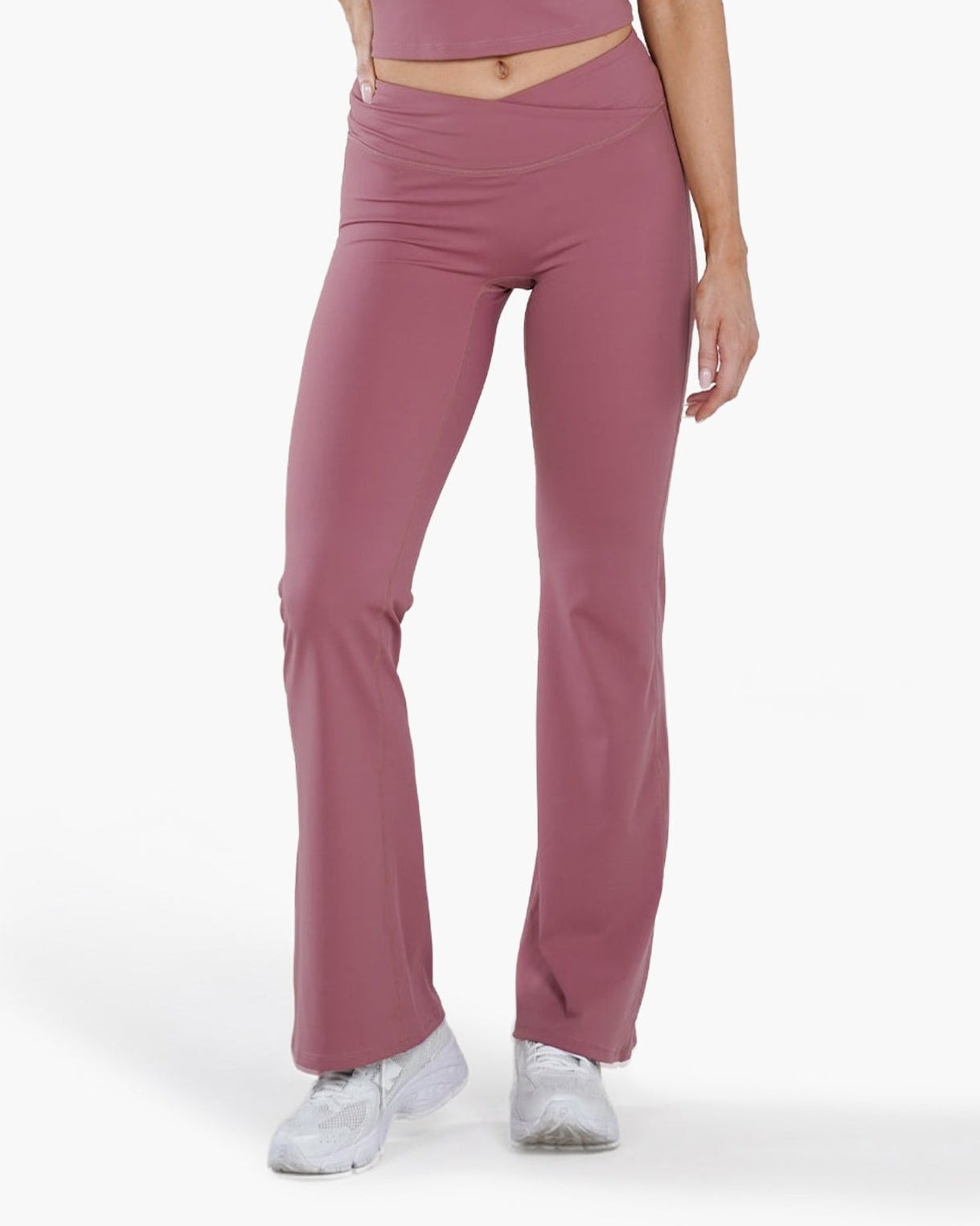 EveryMove™ V-Waist Flared Leggings | Dusty Pink